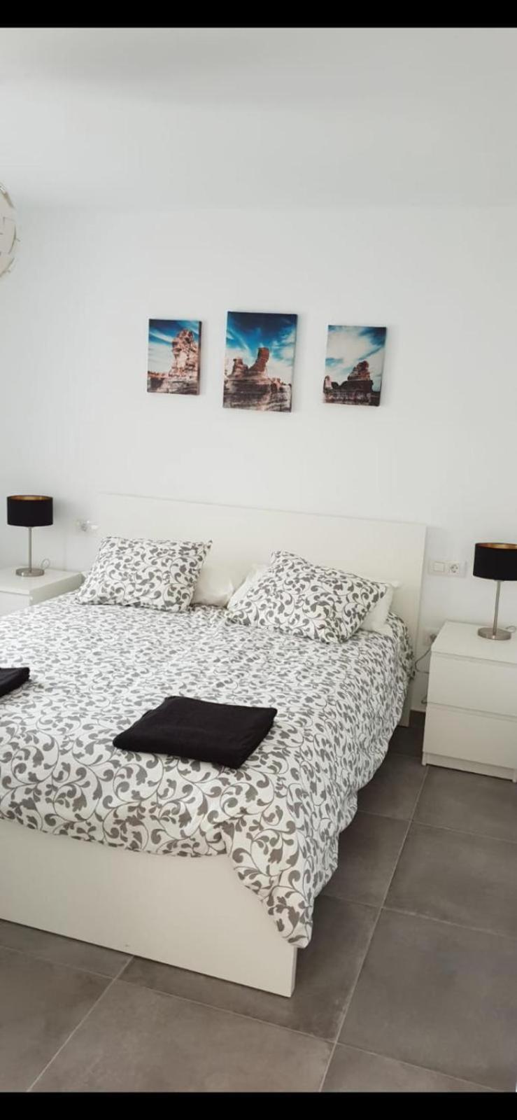 Luxury Villa Sea Front Коста Тегисе Екстериор снимка